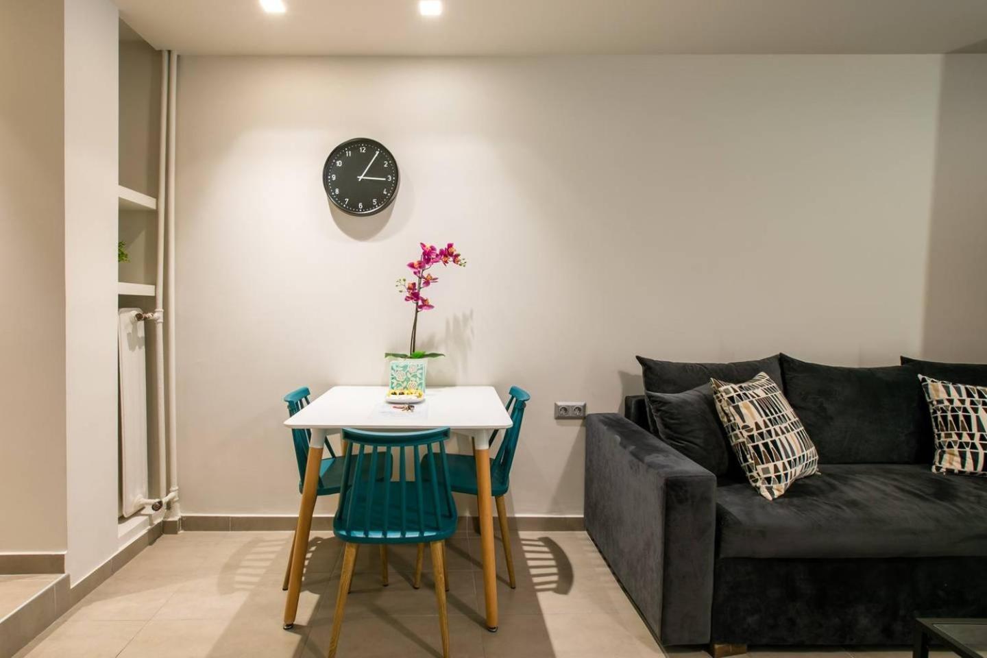 Toni'S Studio Syntagma, 1 Min From Metro Station 아테네 외부 사진